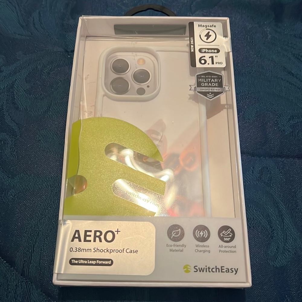 AERO+ Ultra-Light Shockproof Case iPhone 13 series
